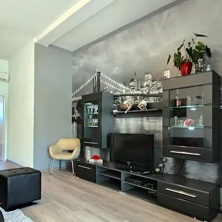 Apartman Mateo פורץ