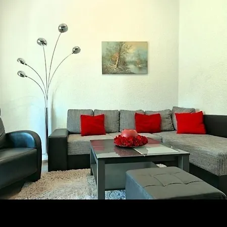 Apartman Mateo דירה