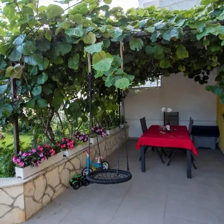 דירה Apartman Mateo