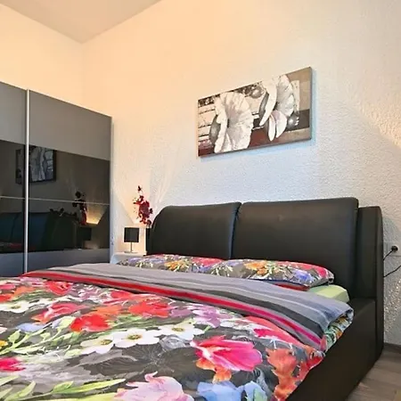 Apartman Mateo דירה פורץ